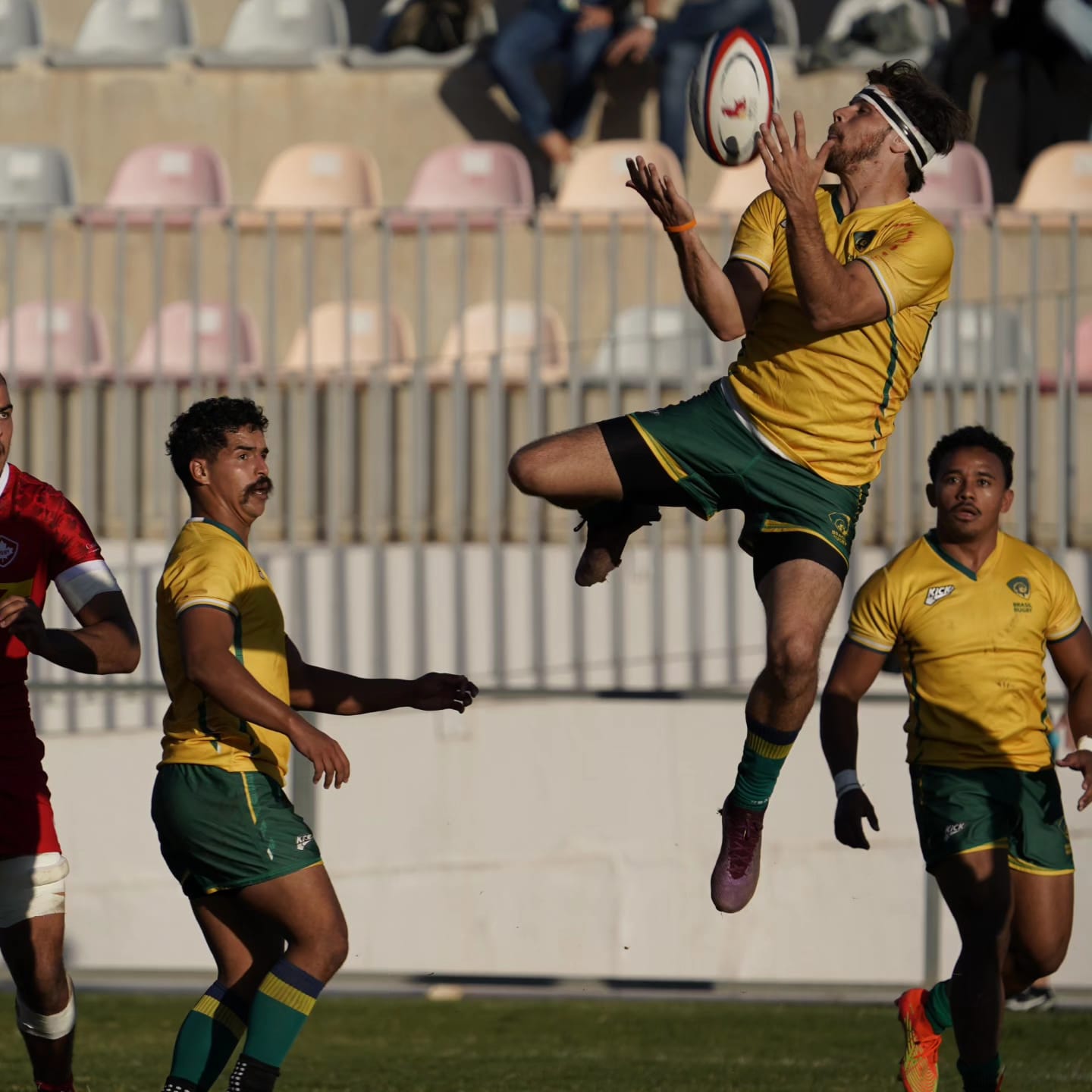 Tupis fecharam temporada 2023 encarando o Canadá