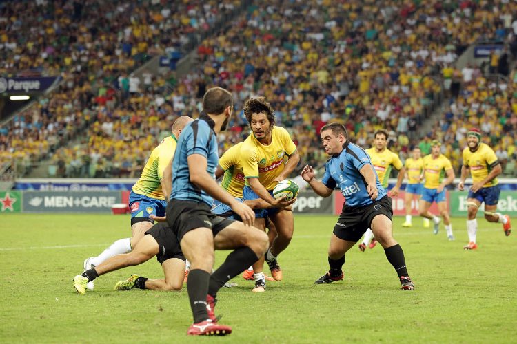 NO ALLIANZ PARQUE, BRASIL LUTA, MAS É SUPERADO PELO URUGUAI NO SUL-AMERICANO DE RUGBY XV