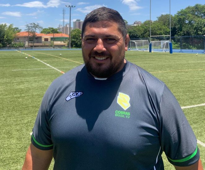 Maximiliano Bustos, ex Pumas, é o novo treinador de forwards dos Cobras