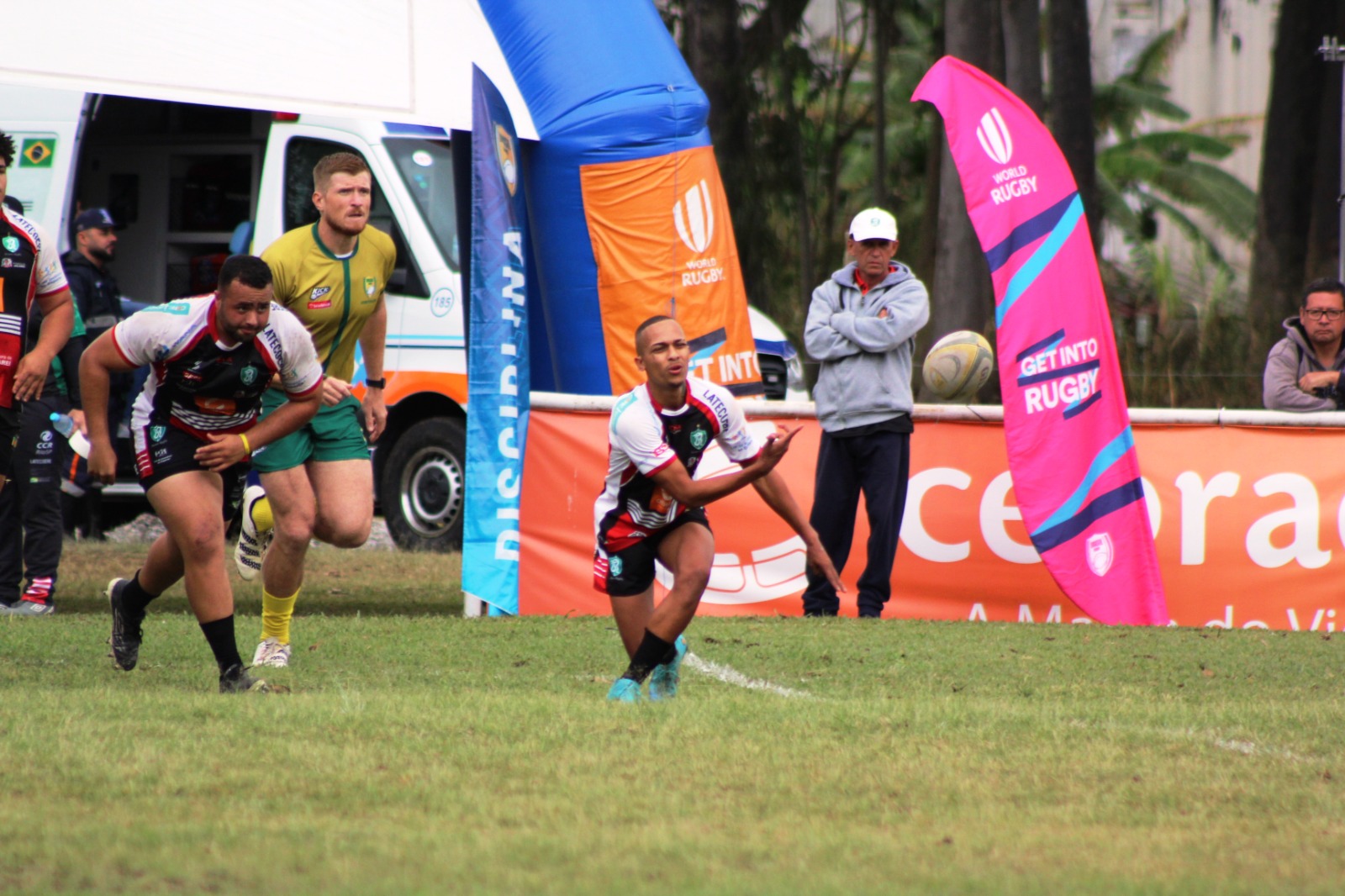 Farrapos e Jacareí comemoram na largada da fase final do Super 12, o Campeonato Brasileiro de Rugby XV
