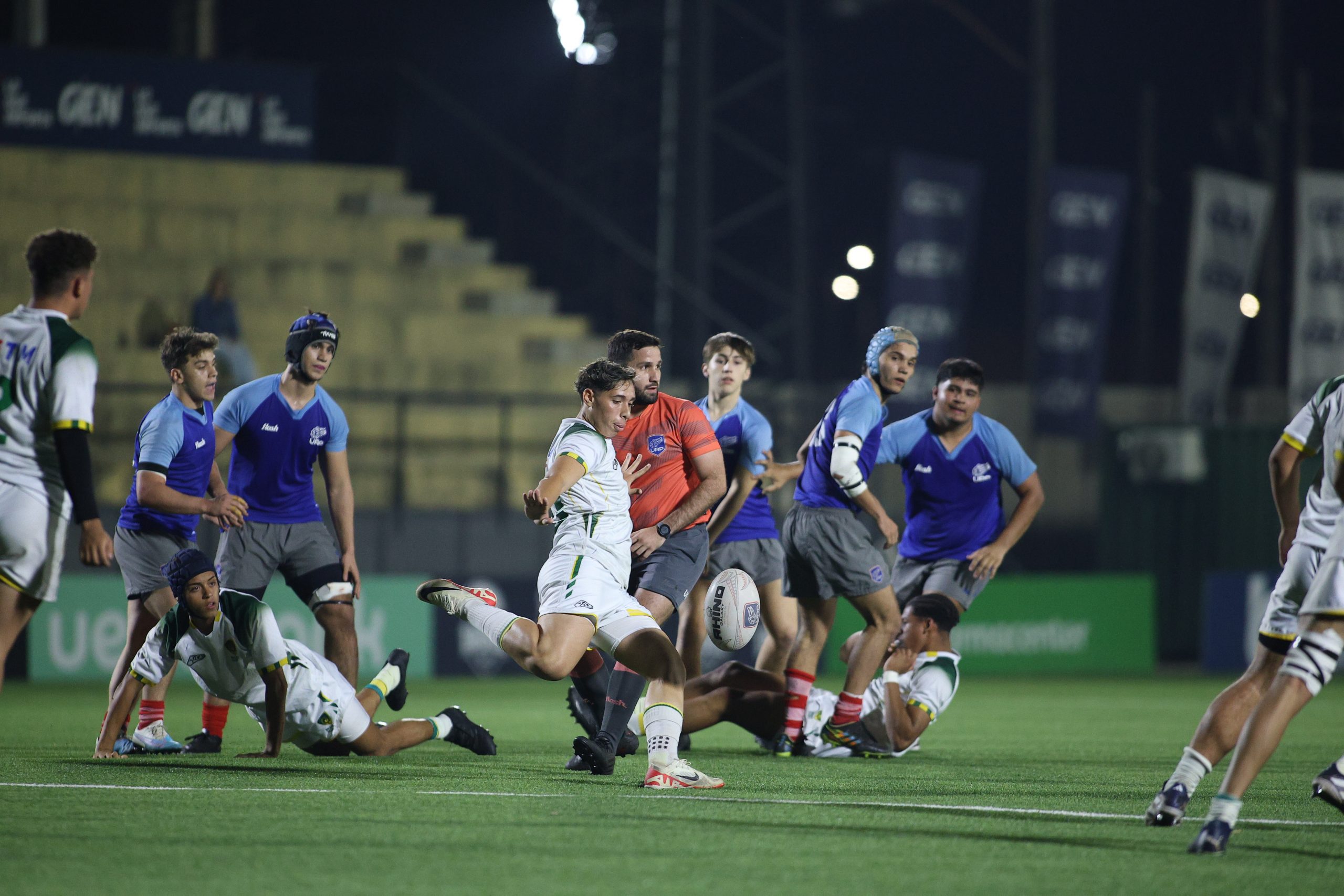 Curumins vencem Paraguai no M17 e fazem jogo duro no M19